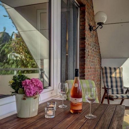 Ferienwohnung Leuchtturm Büsumer Deichhausen エクステリア 写真